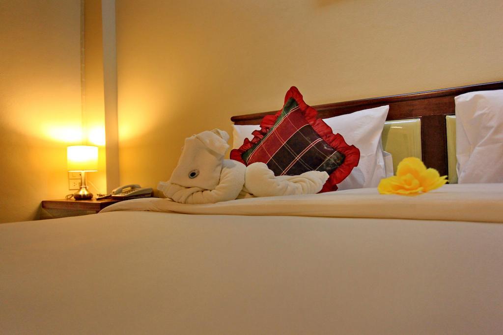 Chumphon Travelodge מראה חיצוני תמונה