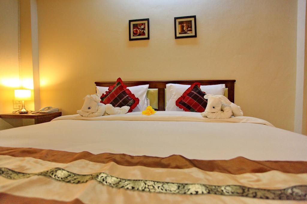 Chumphon Travelodge מראה חיצוני תמונה